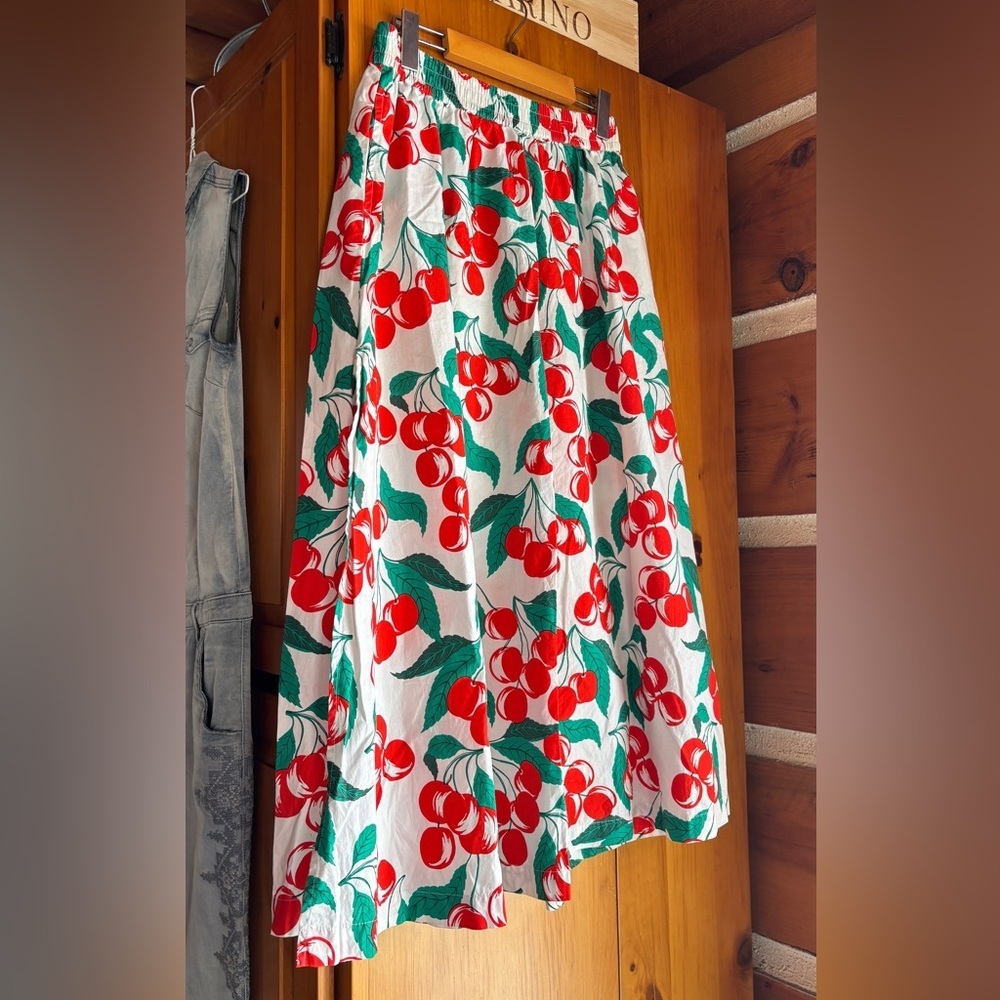 Benetton Cherry Print Set Crop Top & Midi Skirt – Size S - Picture 10 of 15
